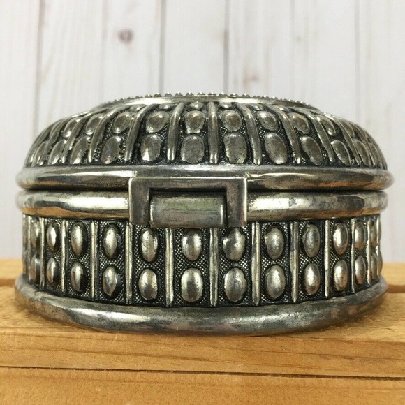 Vintage Heavy Embossed Silver Plated Jewelry Trinket Box Lid Blue Velvet Lined - Picture 5 of 7